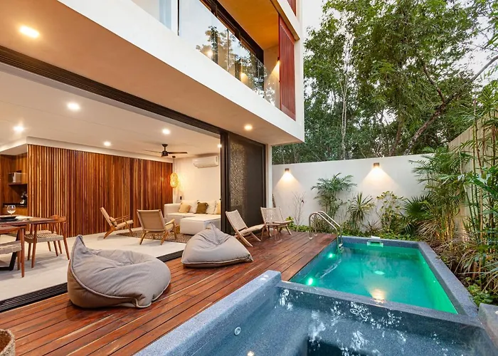 Aru Luxury Condos - Private Pools