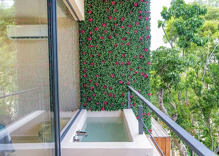 Phimai Gardens 1Br With Exterior Private Bath