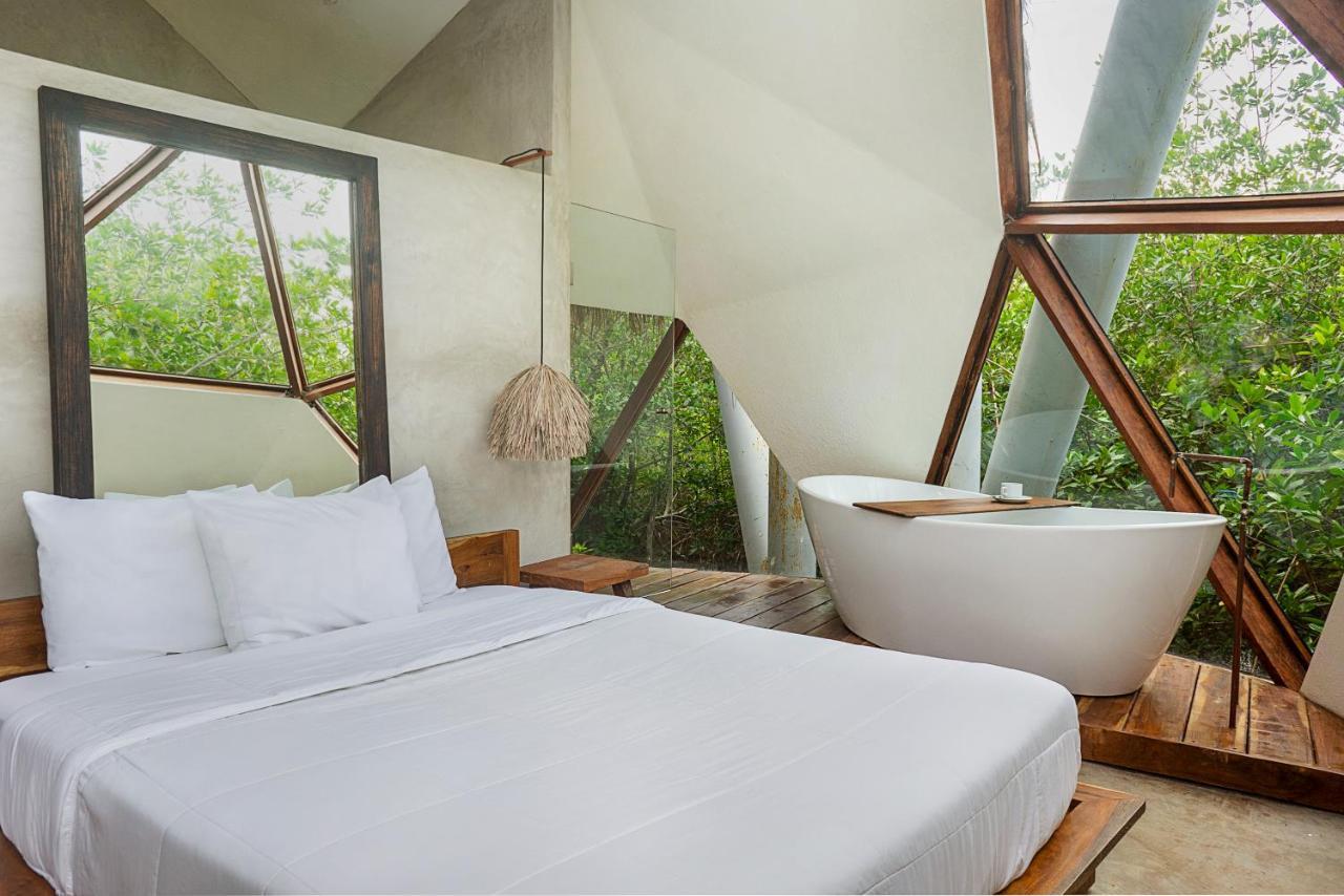 Hotel Mamasan Treehouses &