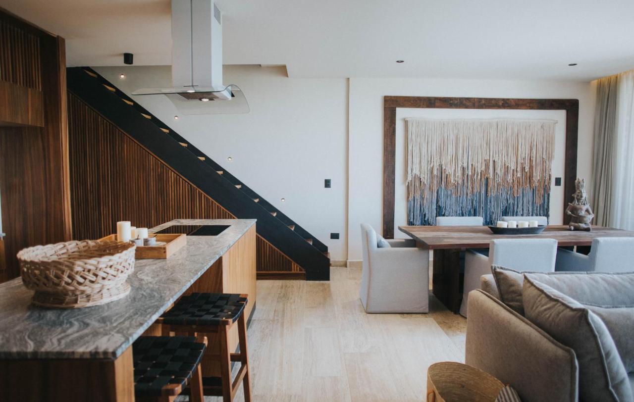 Peaceful Penthouse With Stylish Private Plunge Pool And Nature Views Apartment *