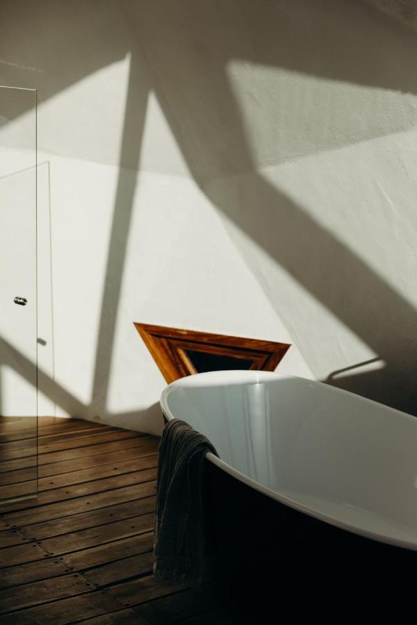 Mamasan Treehouses & Hotel 4*