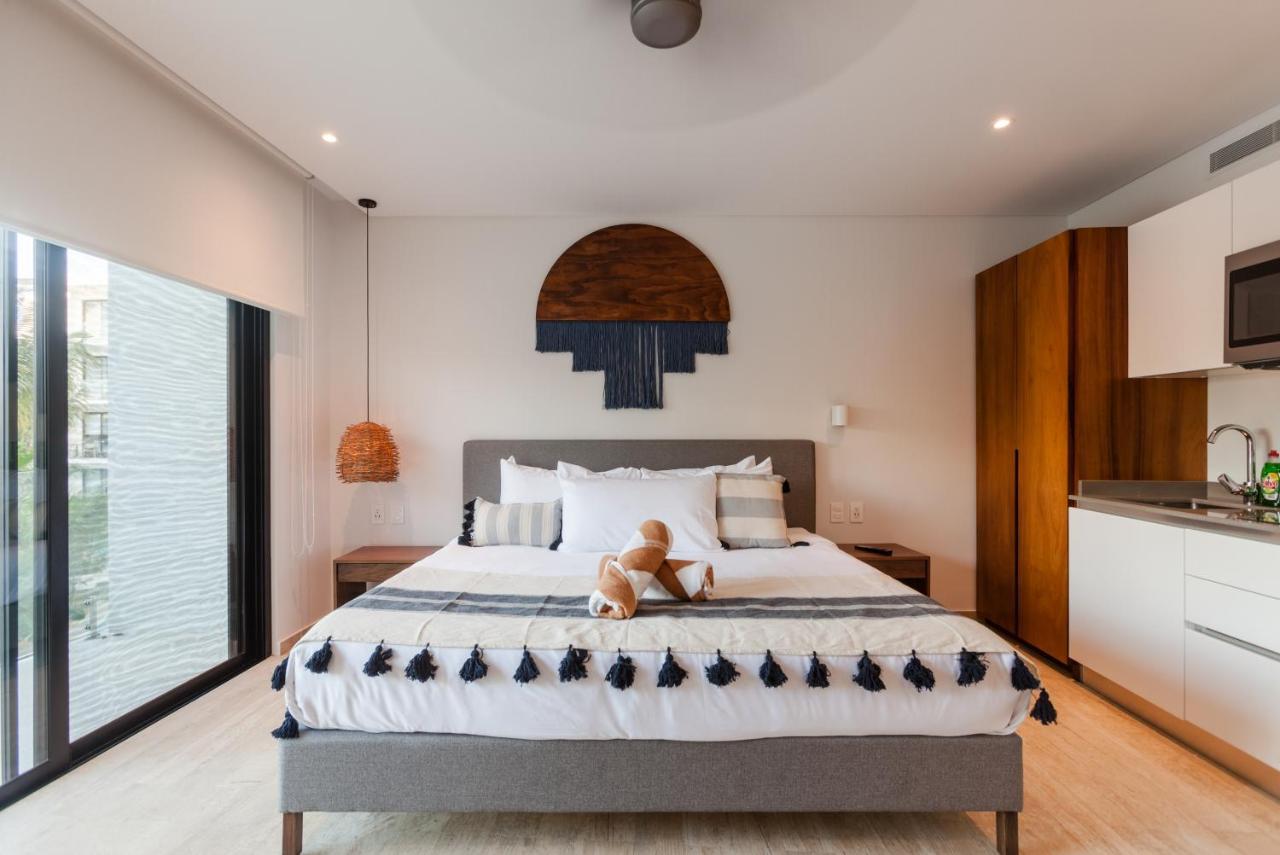 Your Place In Town With Pool, Coworking And Gym Located At Park Lagunas Apartment Tulum