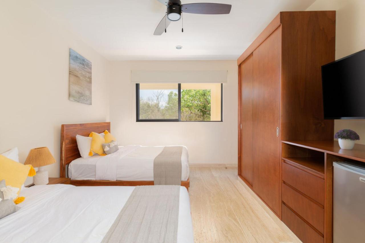 Exclusive Paramar Ve Penthouse In By Lockey For Walking To Commercial Zone In Aldea Zama Tulum