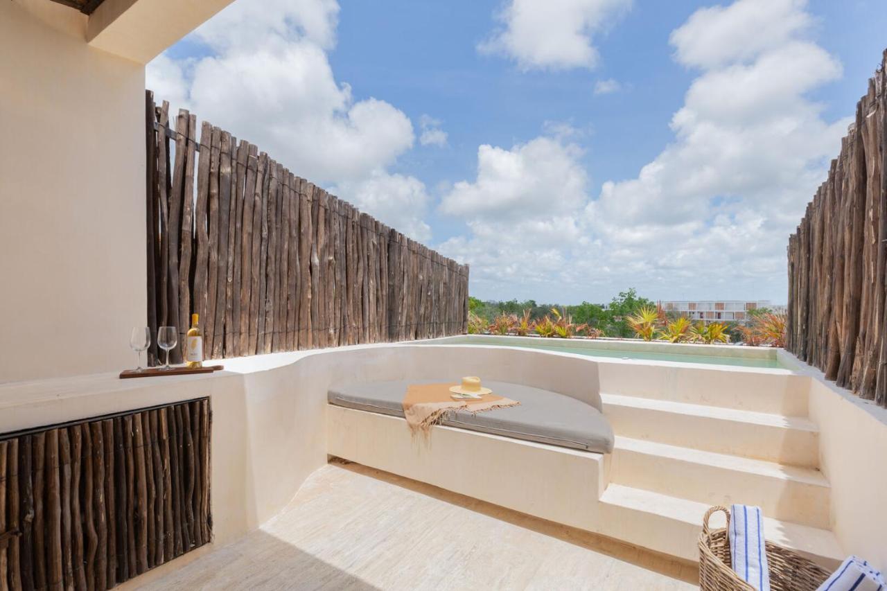 Luxury 2br Aldea Zama With Private Rooftop Plunge Pool 24 7 Security In A Gated Community Apartamento Tulum