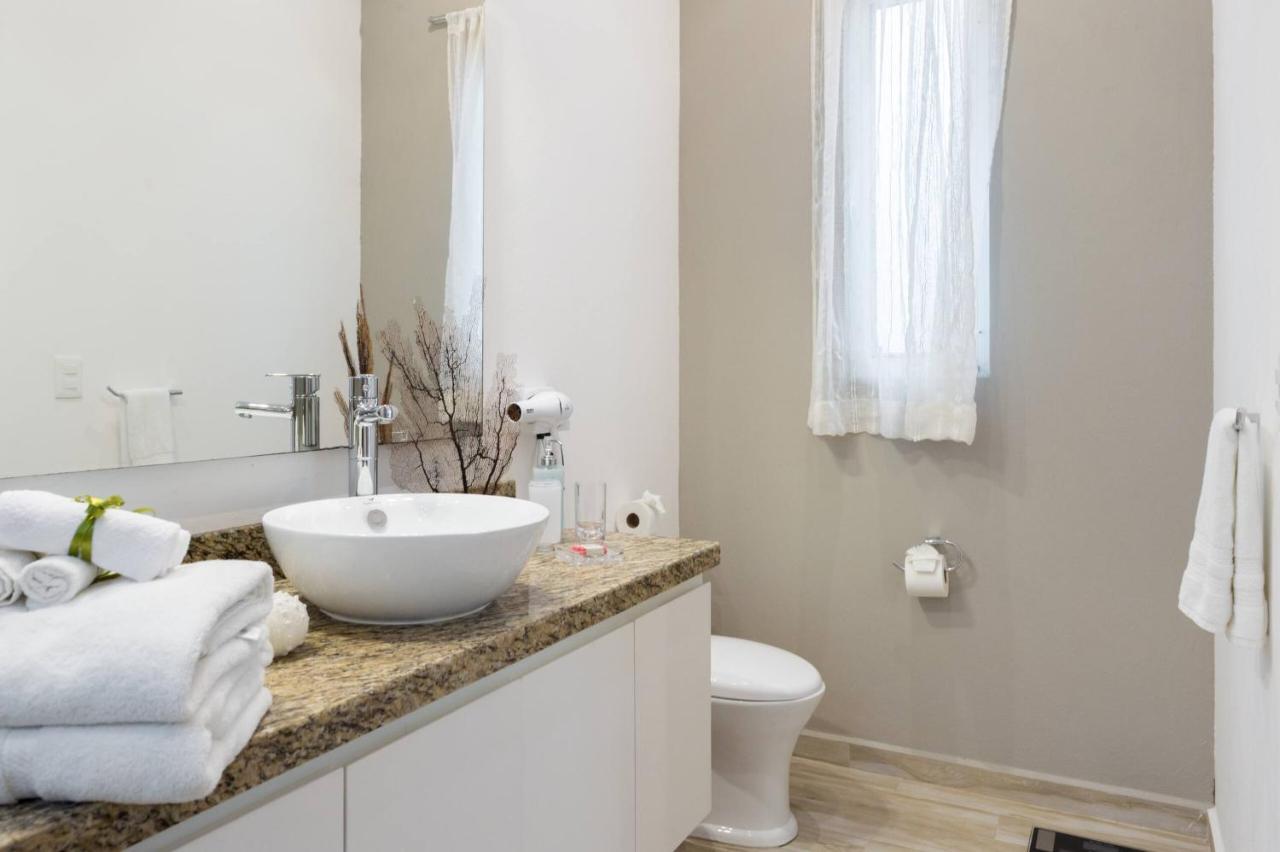 Calma, Chic & Mexican Villa, A True Oasis Pool, Security Holiday home Tulum