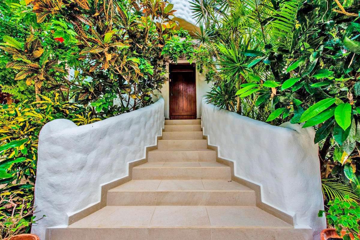 Mar Azul Luxury 6 Bedrooms Villa Tulum