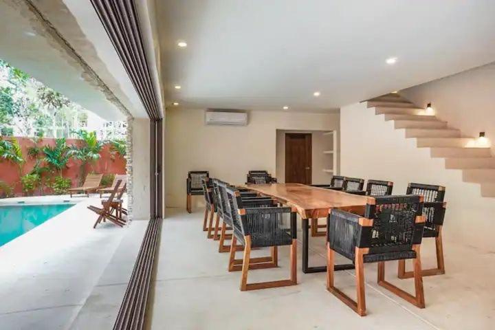 Villa Mayas