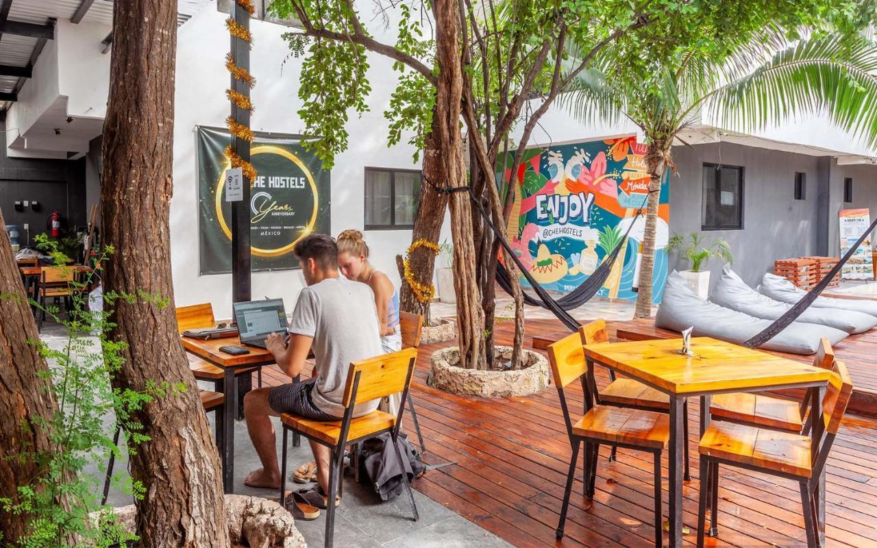 Che & Bar Adults Only Hostel