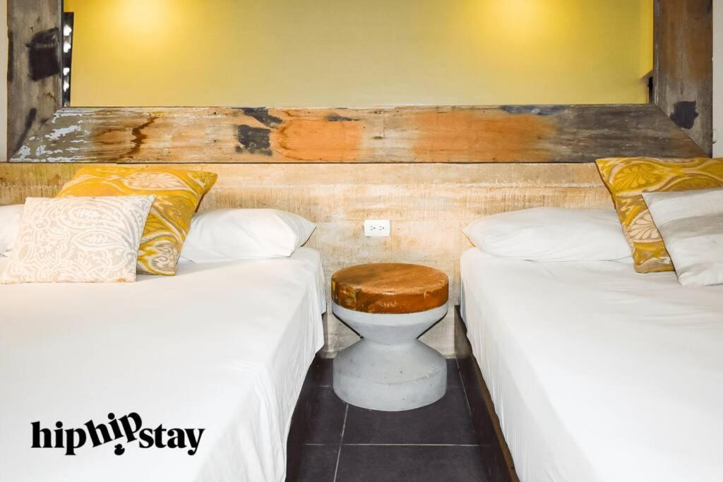 Hiphipstay - El Chapo * Tulum