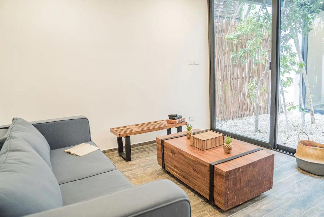 Casa de férias Luxury Town House / Mun *