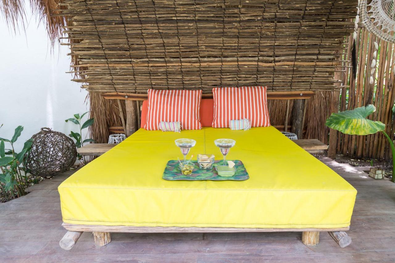 Luxury Private , Private Pool, Private Garden, Jacuzzi, 24hours Security Villa *