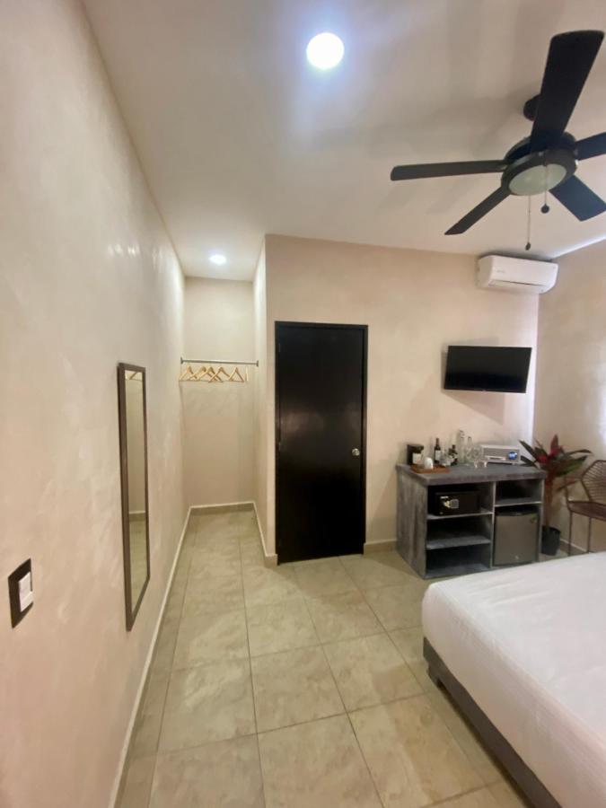 Barbarella (adults Only) 3*