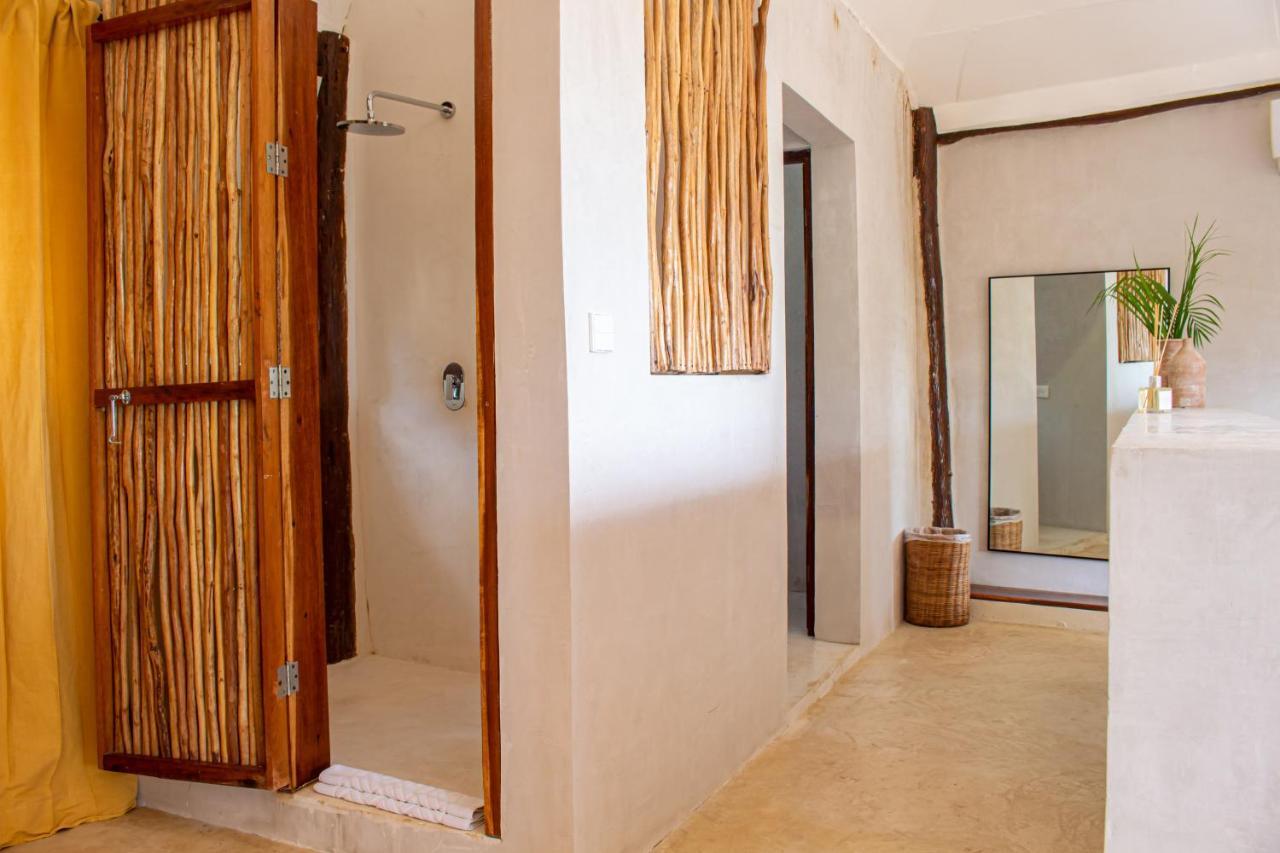 Dune Boutique Located At The Party Zone (adults Only) Tulum