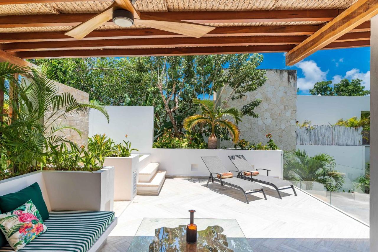 Ek'balam & Flamingo, Luxury Villas, Private Pool, Private Garden, Jacuzzi, 24h Security Villa