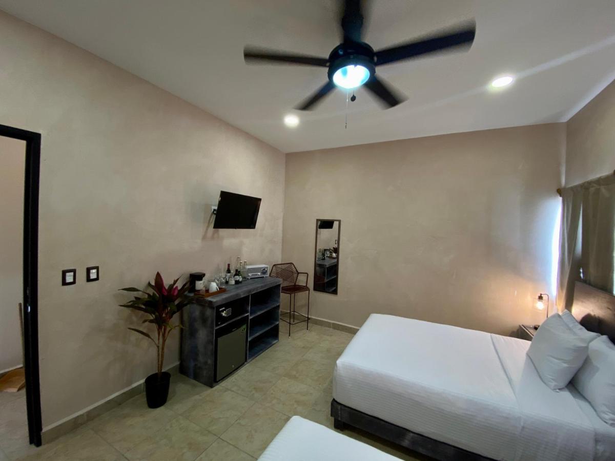 Hotel Barbarella (adults Only)