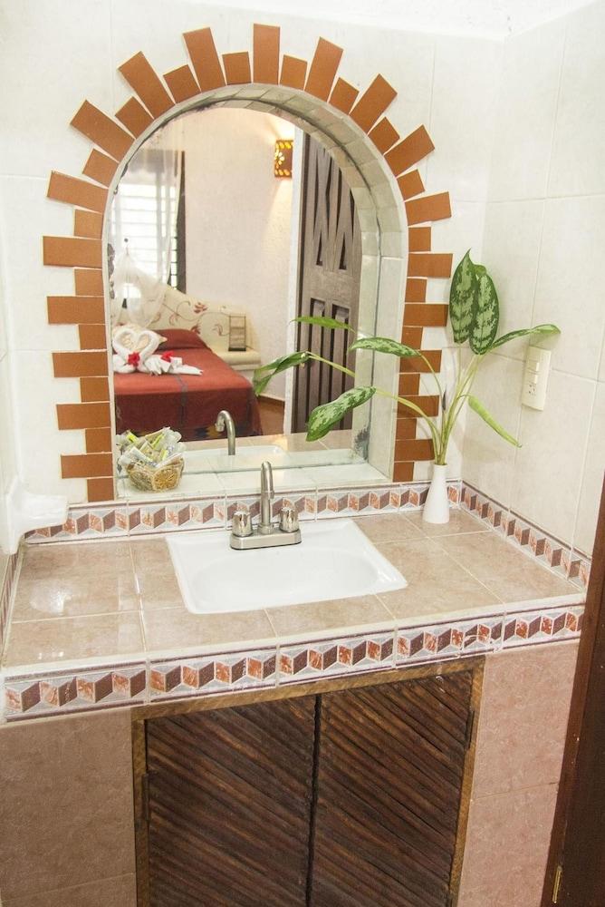 Hotel L Hotelito