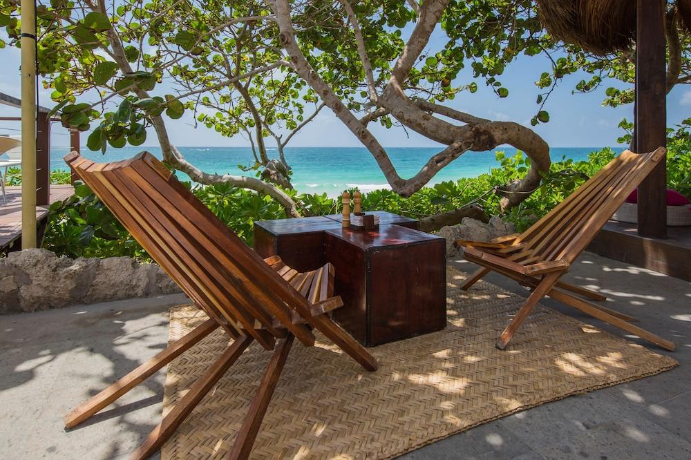 Mezzanine By La Zebra, An Slh (adults Only) 4*