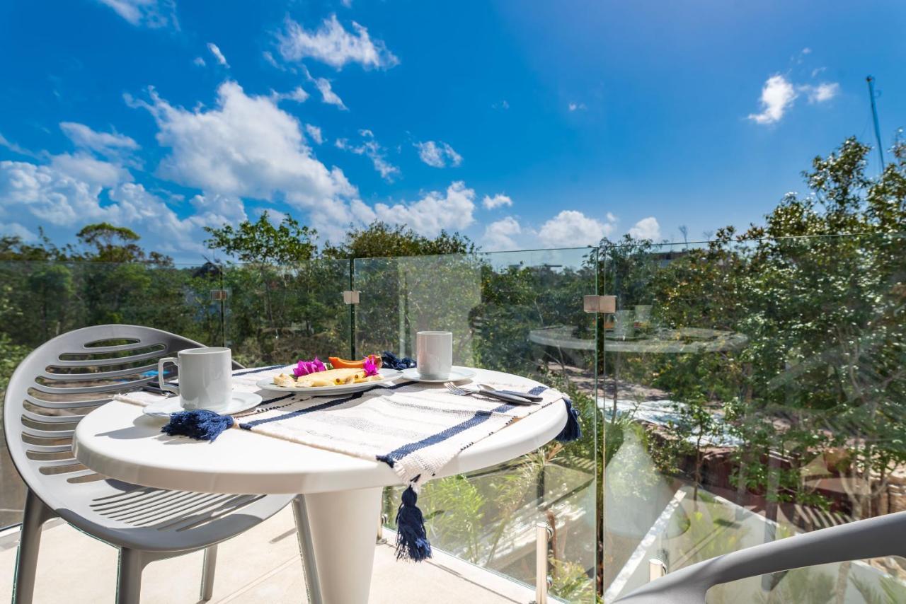 Your Place In With Pool, Gym And Coworking Apartment