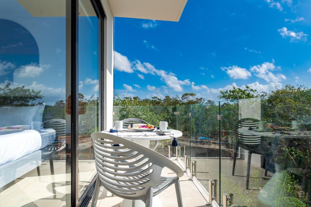 Your Place In With Pool, Gym And Coworking Apartment