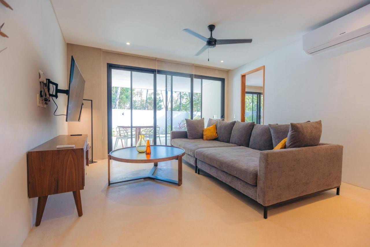 Apartment At Treetops *
