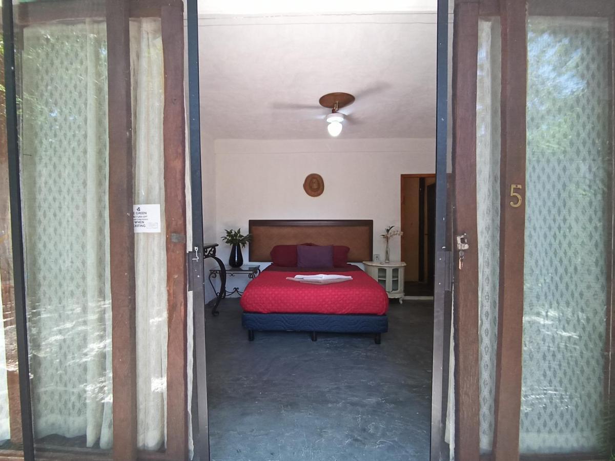 Primitive Selfcheck-in Adults Only Guest house