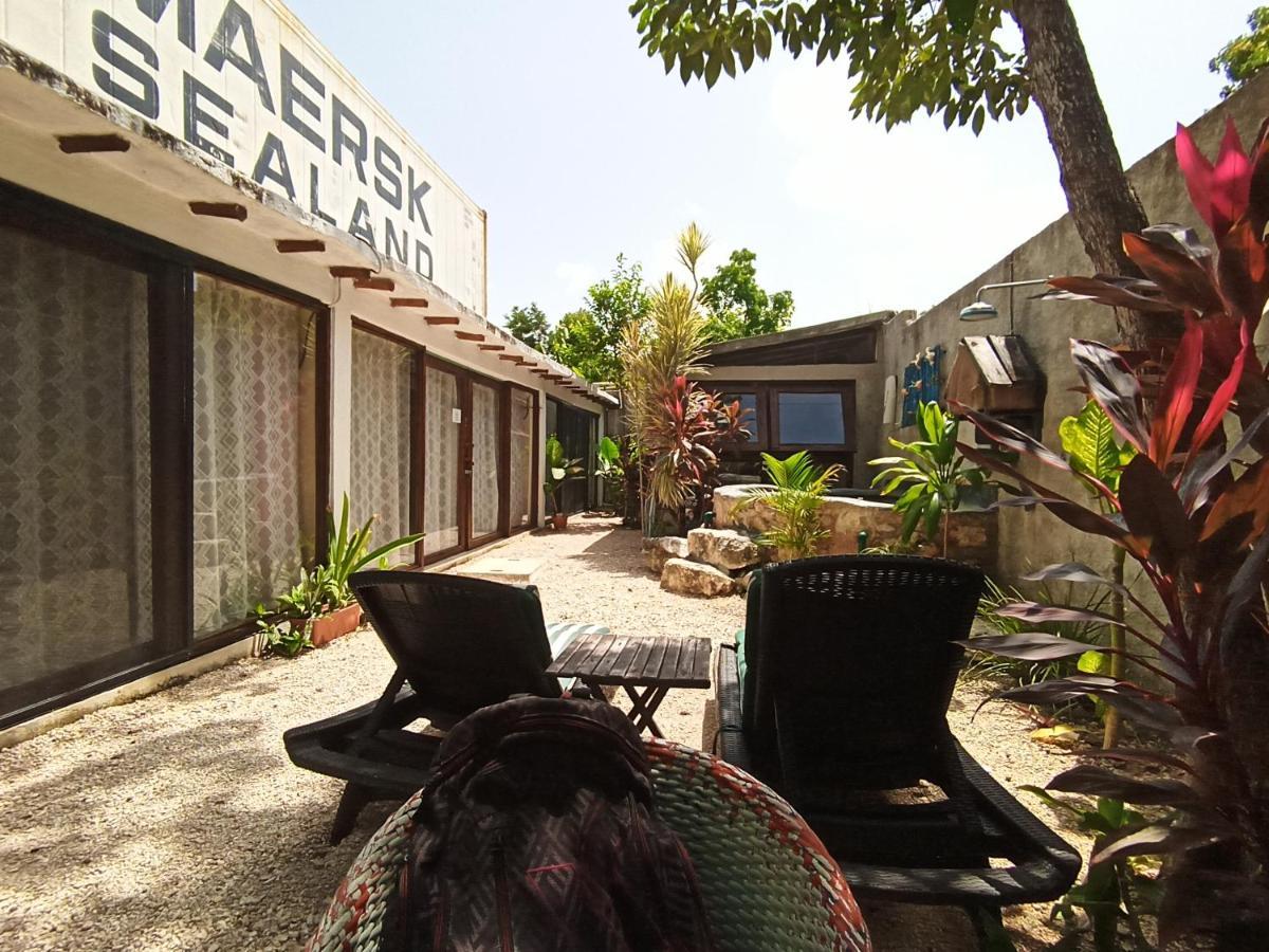 Primitive Selfcheck-in Adults Only