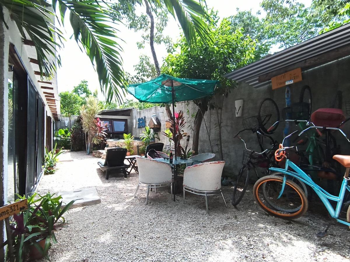 Primitive Selfcheck-in Adults Only 2* Tulum