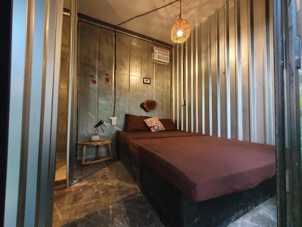 Primitive Selfcheck-in Adults Only Tulum