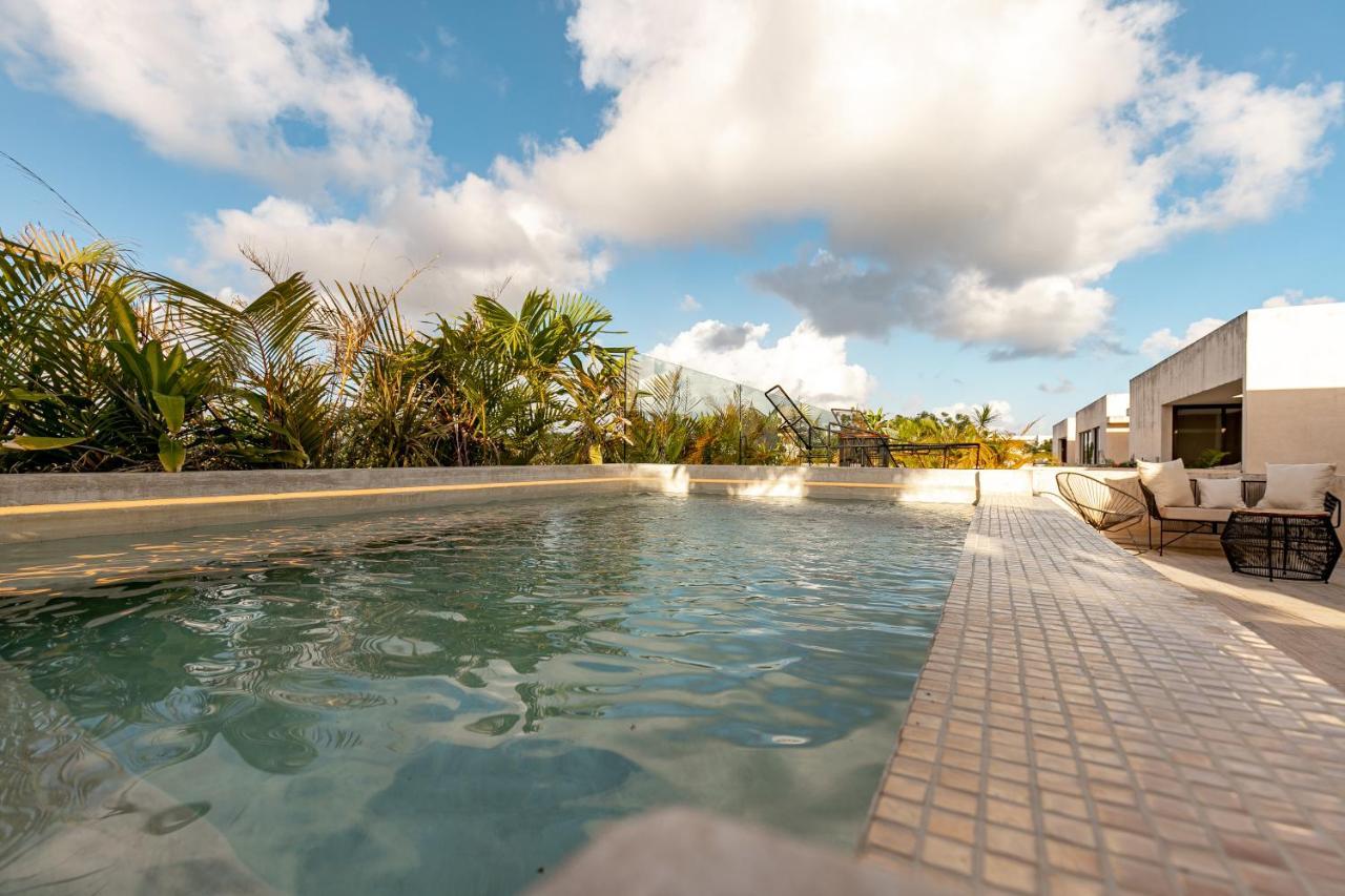 407 Stunning Penthouse For 2 Apartment