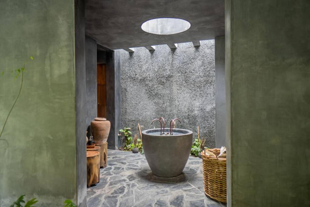 Essentia Luxury Jungle 2br With Private Pool Apartment