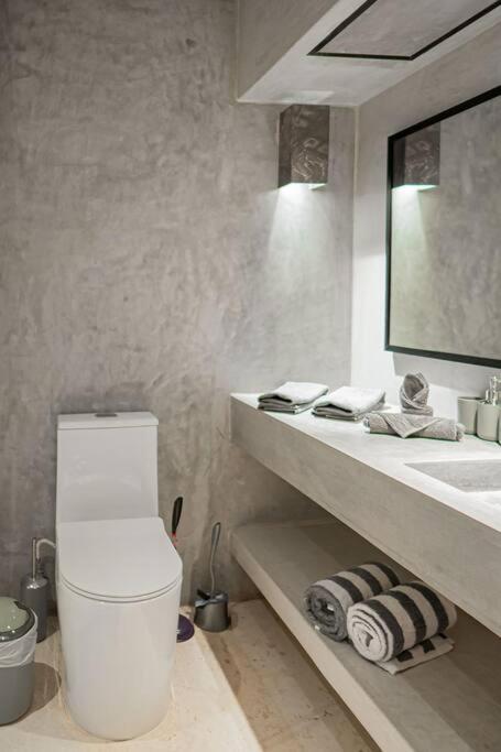 Essentia Luxury Jungle 2br With Private Pool Apartment