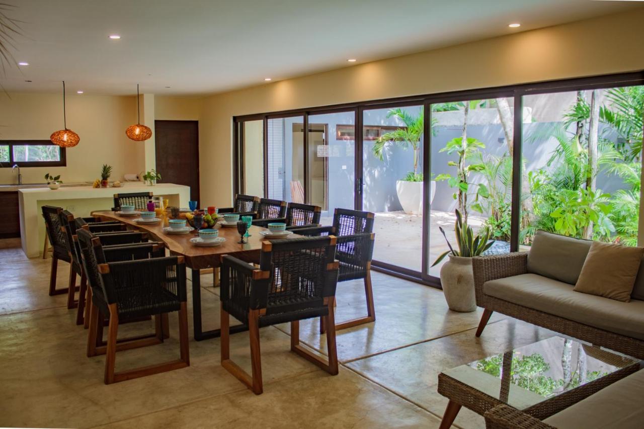 Mayas Villa *