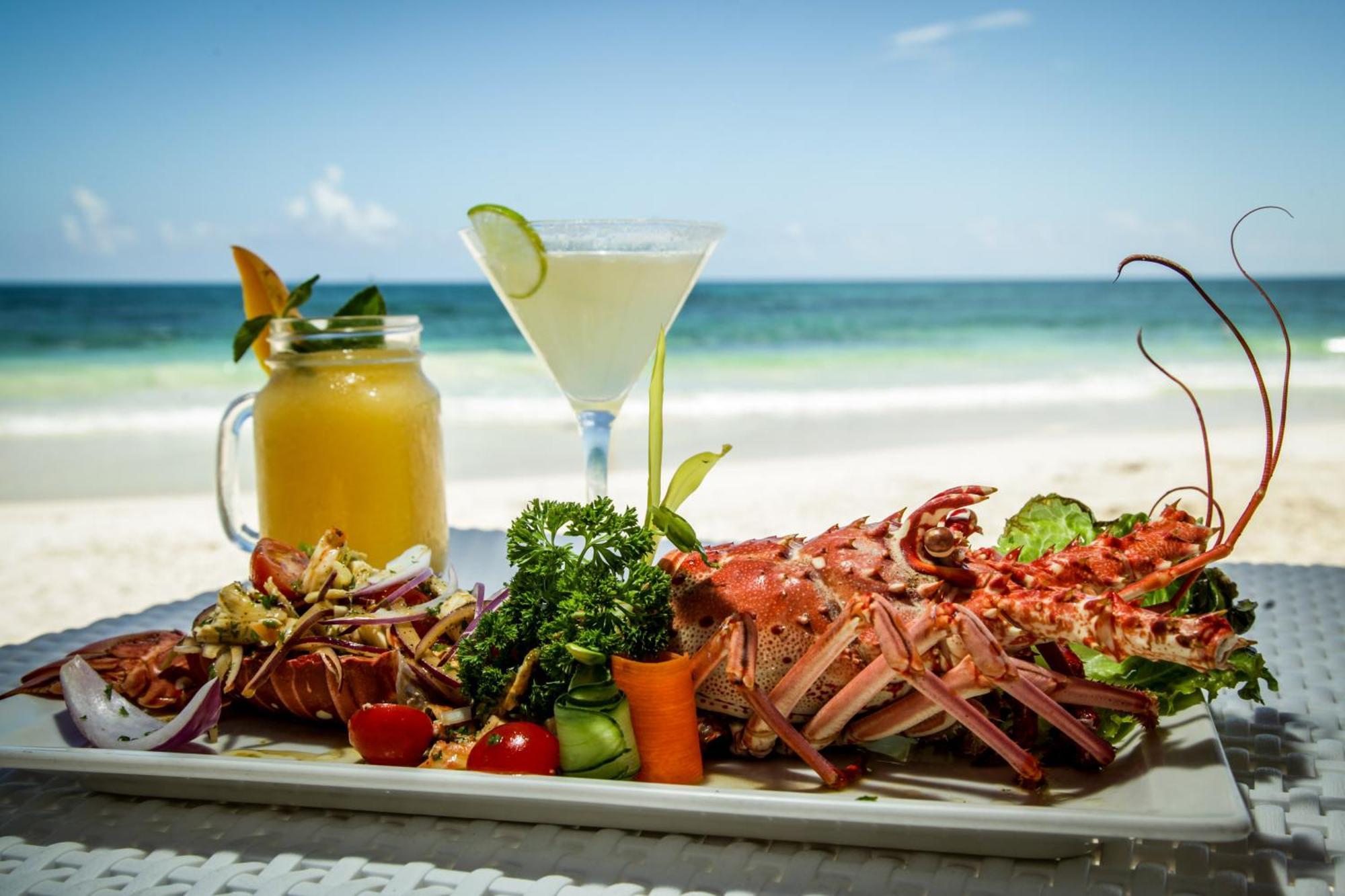 Estrellas - Located At The Party Zone Hotel Tulum