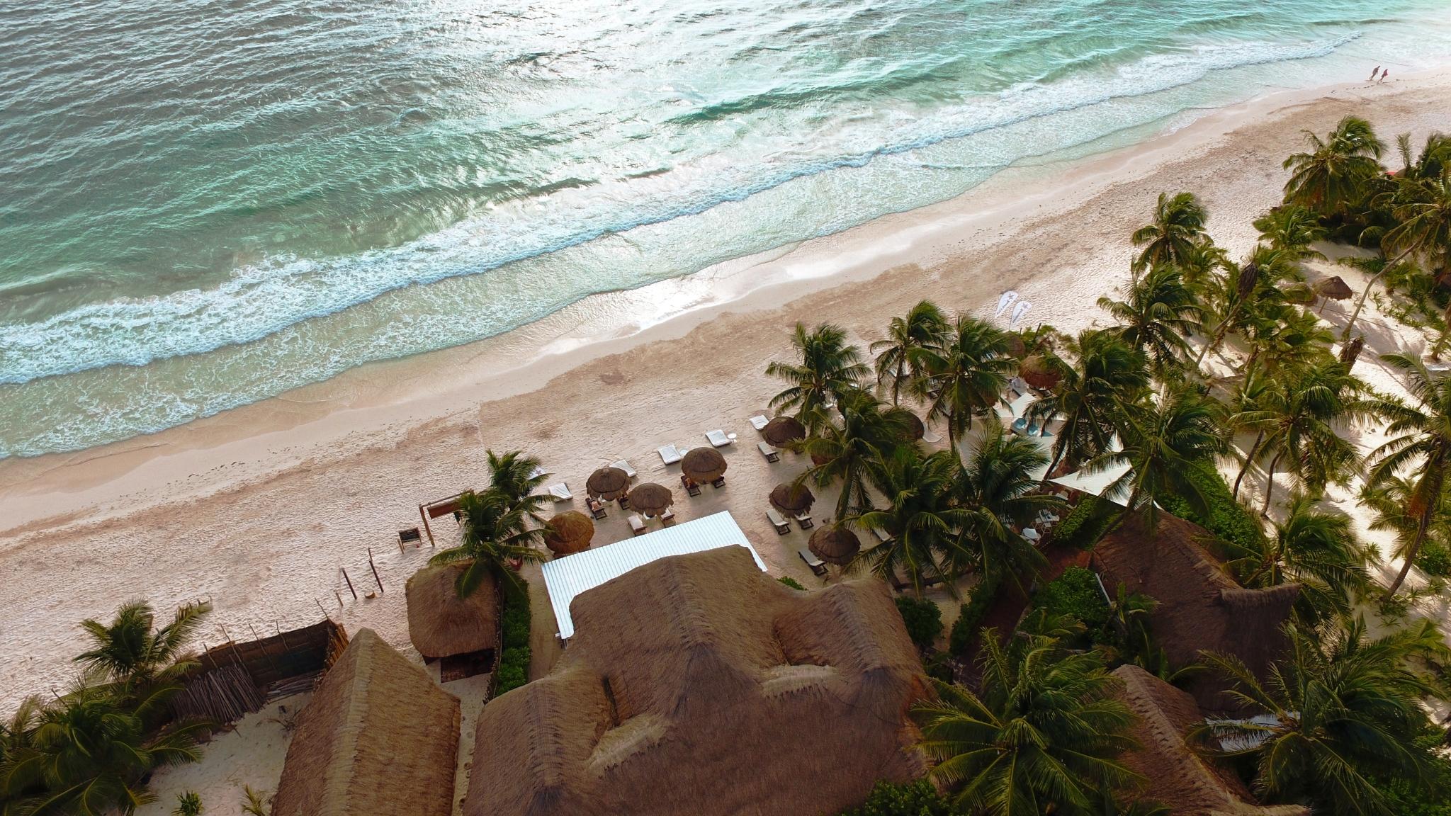 Hotel Estrellas - Located At The Party Zone