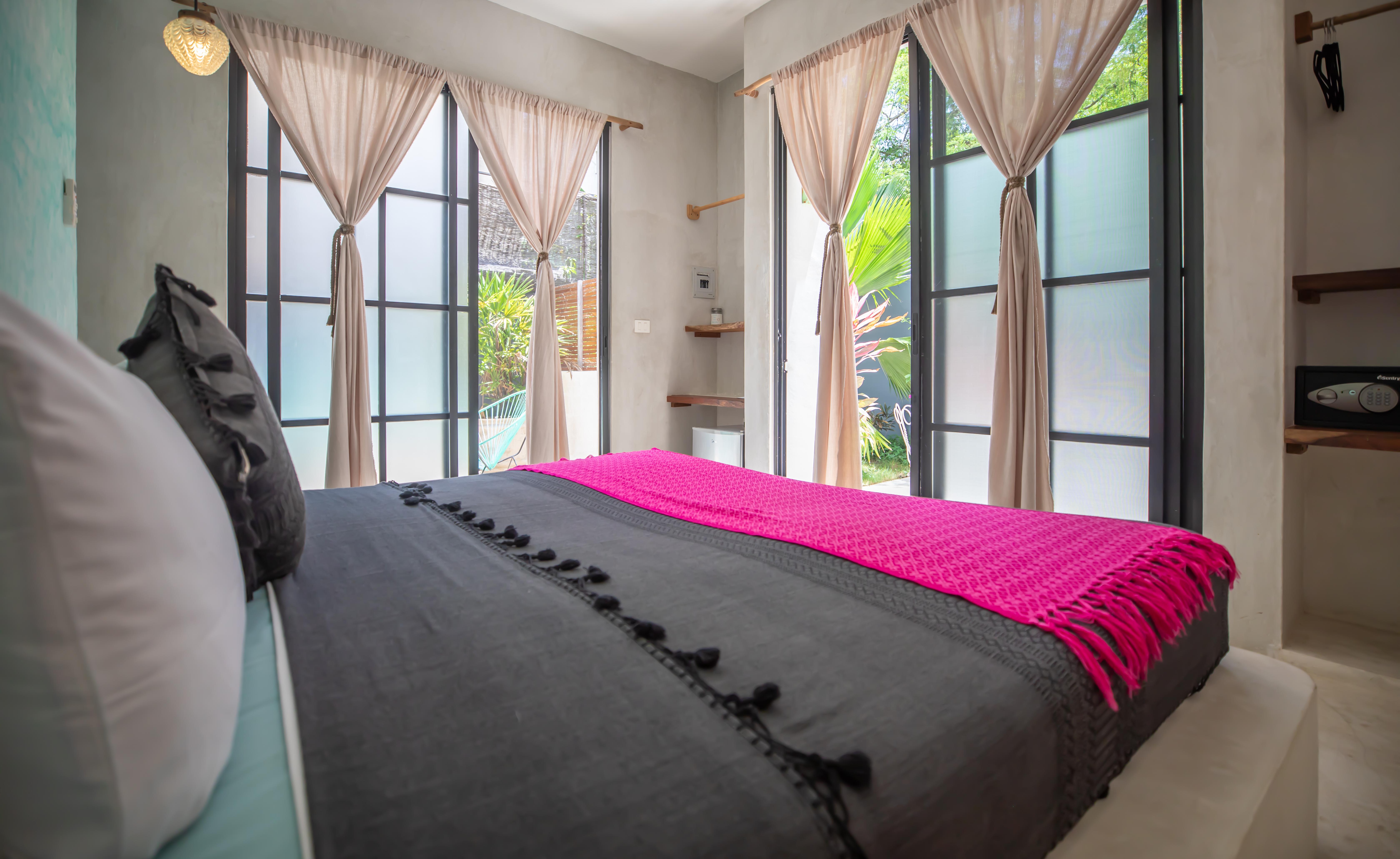 Turquoise (adults Only) 3*