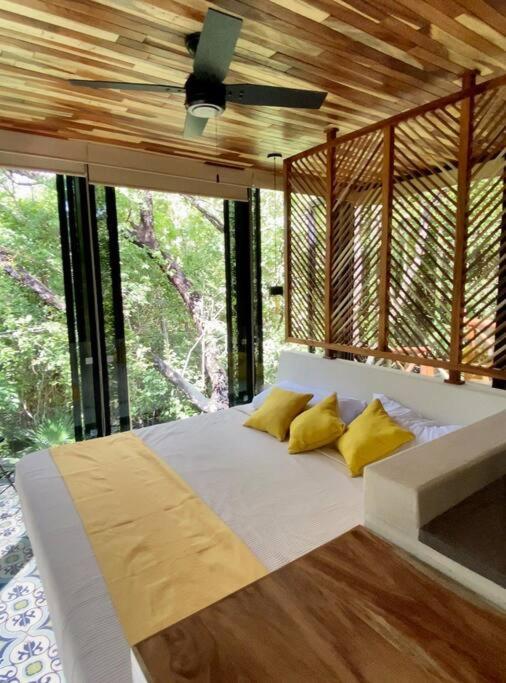 Invisible House - Jungle Studio Tulum