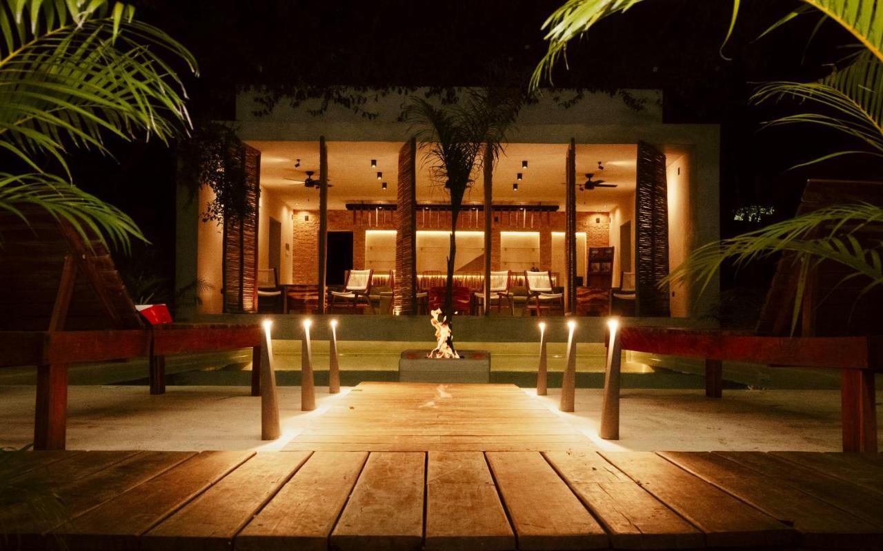 Invisible House - Jungle Studio Tulum