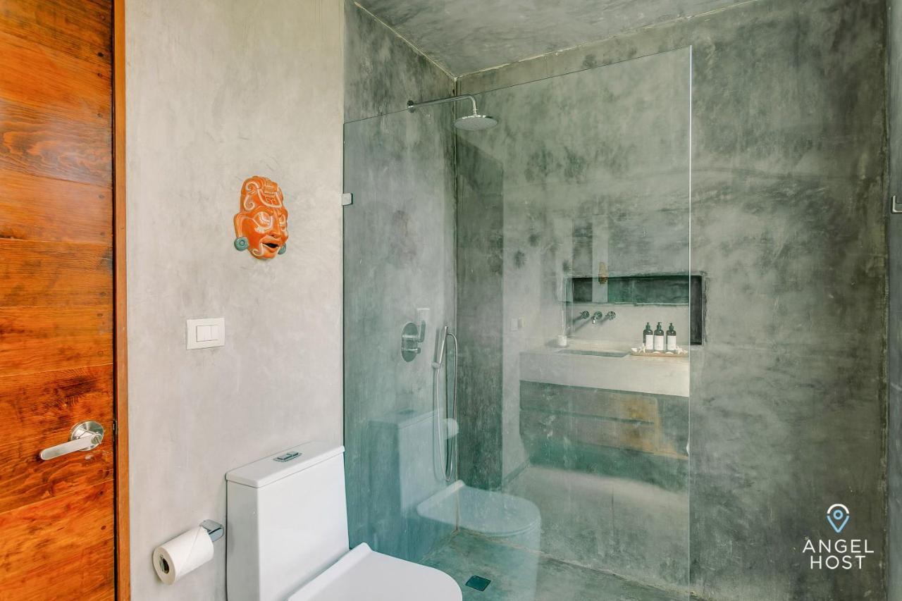 Chic In The Heart Of By Stella *