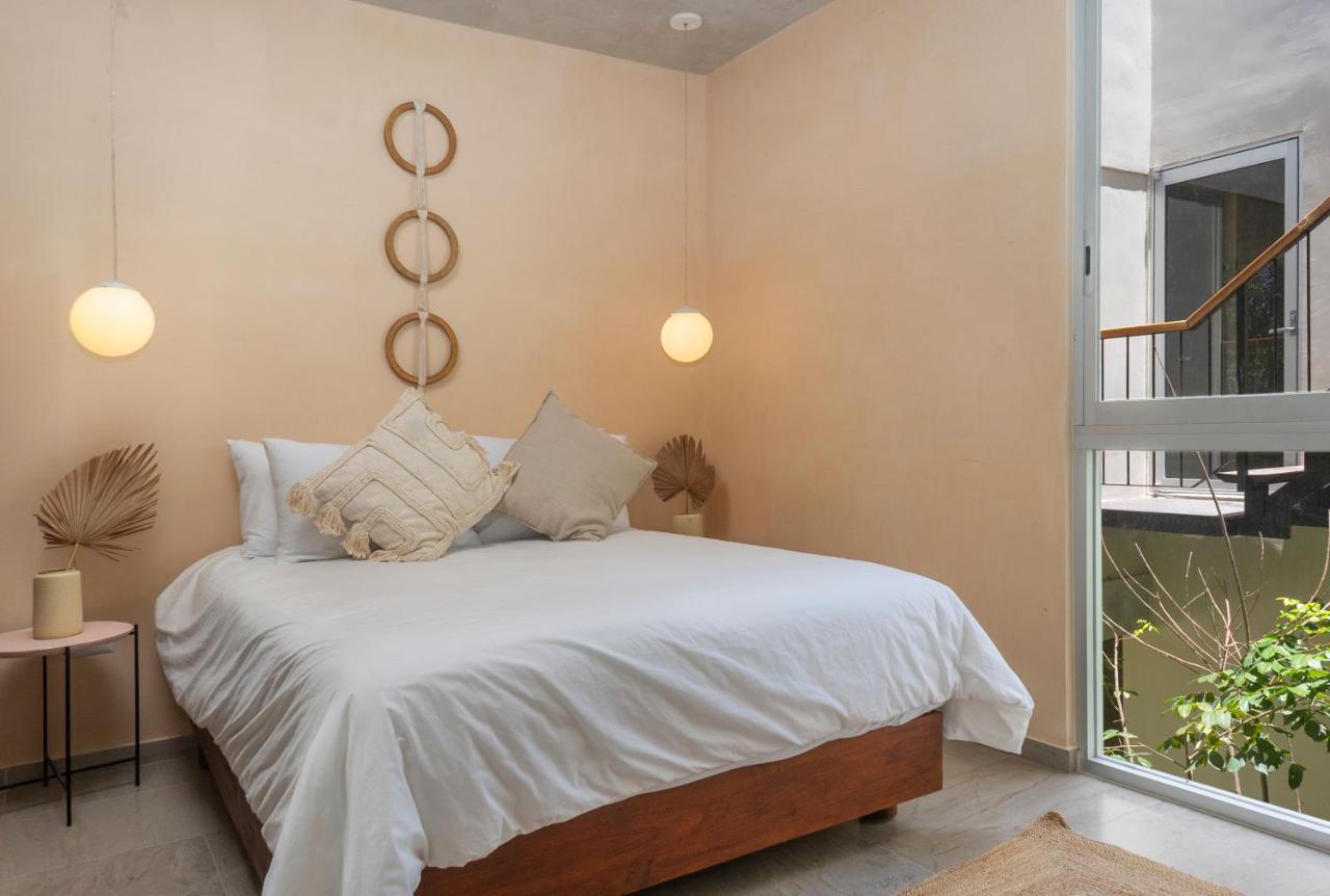 Apartment 2 Bedbath Private Rooftop & Pool For 6