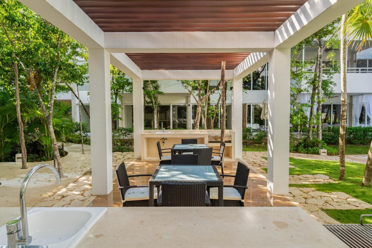 Quiet 2br In With Pool Spacious Patio Gym Apartment