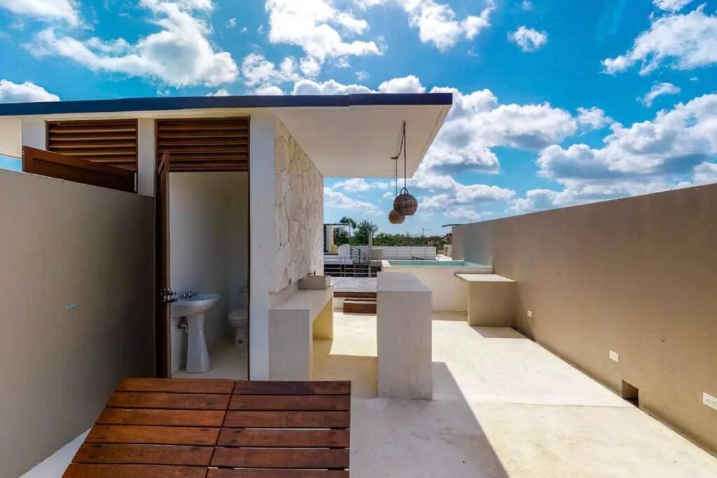 303 Amena Great With Private Pool And Gym *