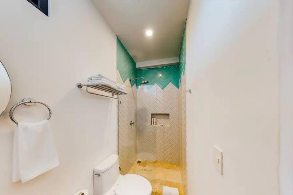 Apartment 203 Amena, Minutes From The Sea Comfy 1br Apt W/gym