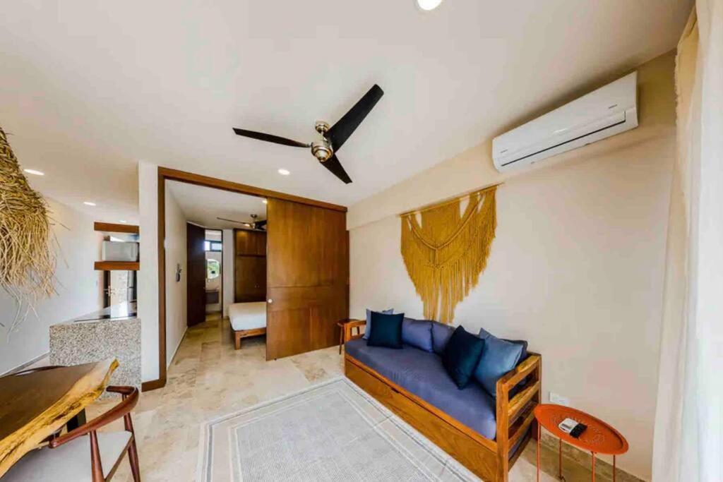 203 Amena, Minutes From The Sea Comfy 1br Apt W/gym Apartment *