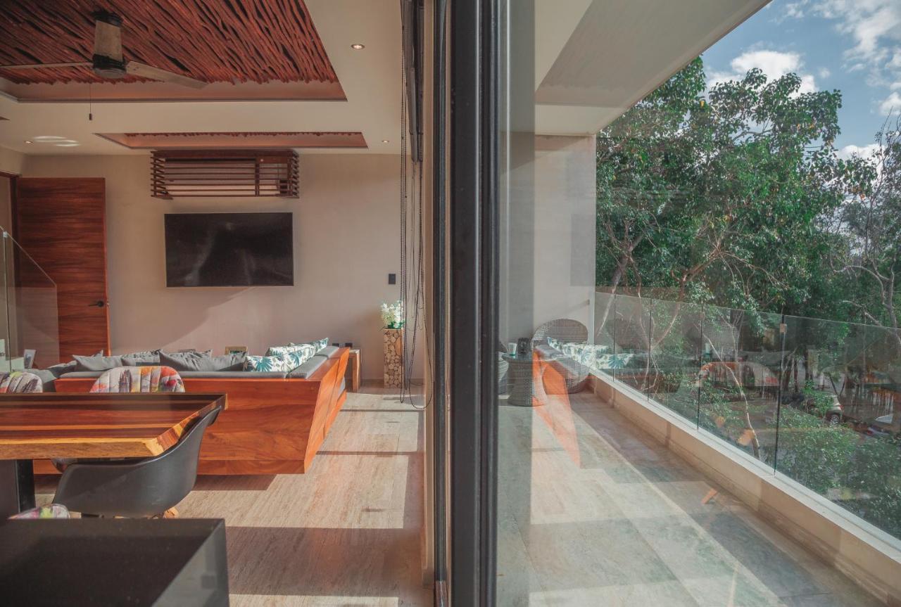 Apartment Kataleya By Zaazil - Stylish & Luxury Penthouse & , Up To 16 People, Private Pool, Private Hot Tub, Terrace And Roof In Luum Zama In The Jungle