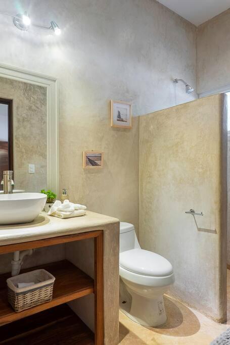 Casa Quetzal - 5 Bedroom - La Veleta Tulum