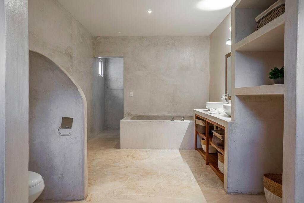 Pousada Casa Quetzal - 5 Bedroom - La Veleta *