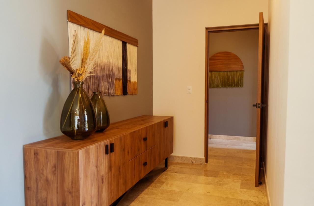 Apartment 2br With Fast Wifi Free Bikes, Rooftop, Pool, And Gym *