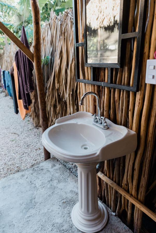 Aldea Okot Hostel