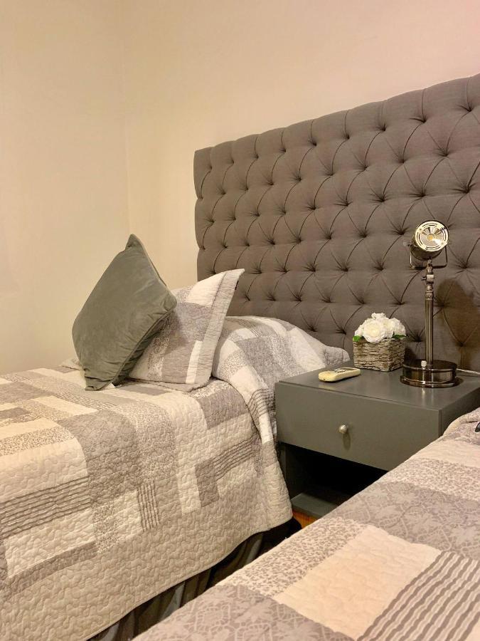 Sleeps 4-6-amazing 2 Bedroom Ph With Bbq Jacuzzi *
