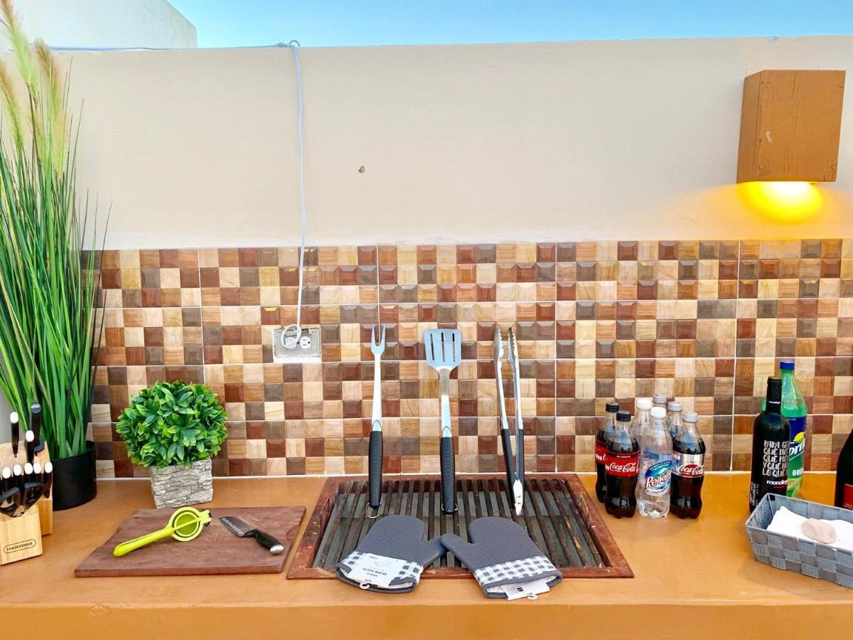 Sleeps 4-6-amazing 2 Bedroom Ph With Bbq Jacuzzi Apartment *